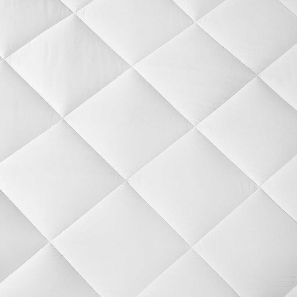 Bezzze 300 Thread Count Cotton Sateen Waterproof Mattress Pad